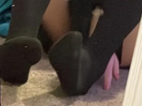 OnlyFans cuenta moetrons header 2