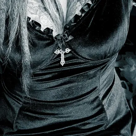OnlyFans cuenta evieeversfree header 2
