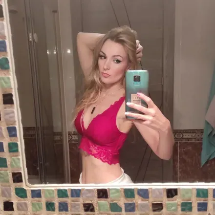 OnlyFans cuenta ladykrone avatar 1