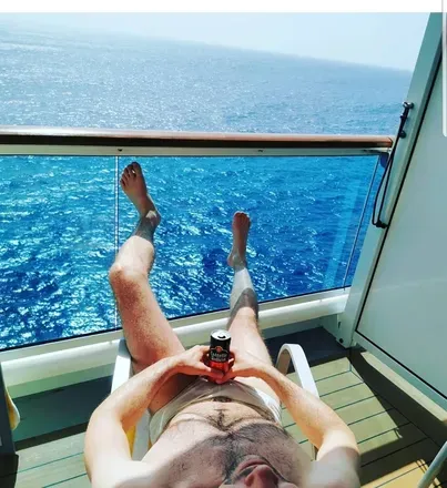OnlyFans cuenta j_a_guar avatar 1