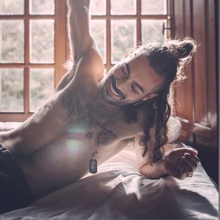 OnlyFans account  90svibes header 2