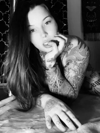 OnlyFans cuenta monicamillion avatar 1