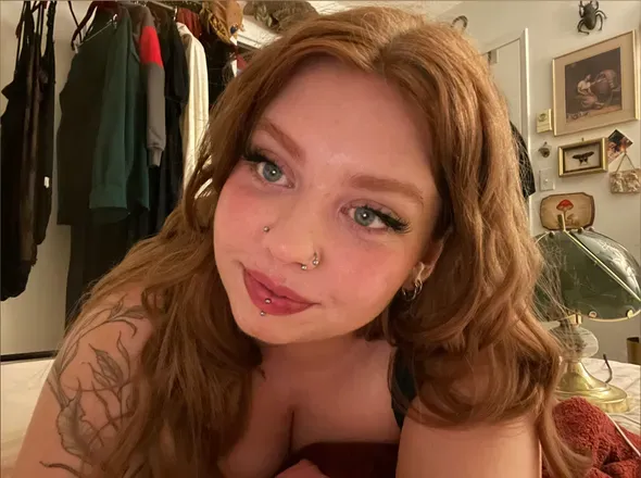OnlyFans cuenta nymphomoth avatar 1