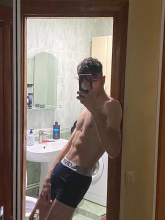 OnlyFans cuenta sergiu07 header 2