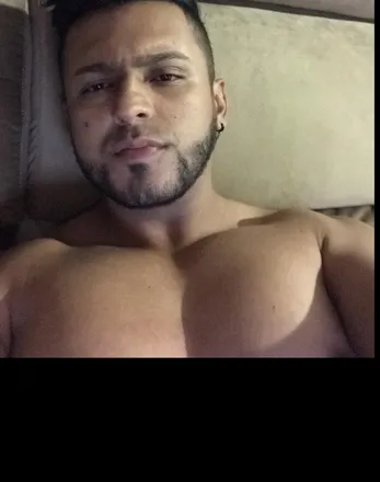 OnlyFans cuenta stevcorrea header 2