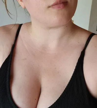 OnlyFans account  momanddadssecrets avatar 1