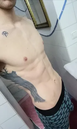 OnlyFans cuenta u213258378 header 2