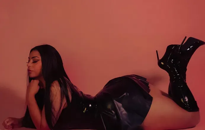 OnlyFans account  dancingdaggerz header 2