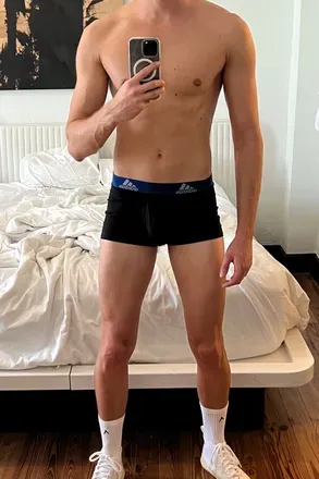 OnlyFans account  trainerwantedrough avatar 1