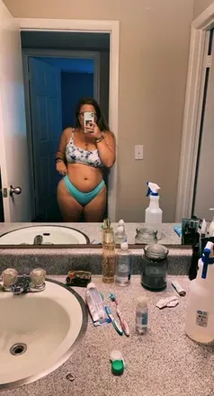 OnlyFans account  robynnull88 avatar 1