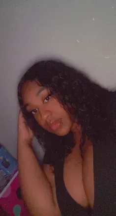 OnlyFans account  shellybug2 avatar 1