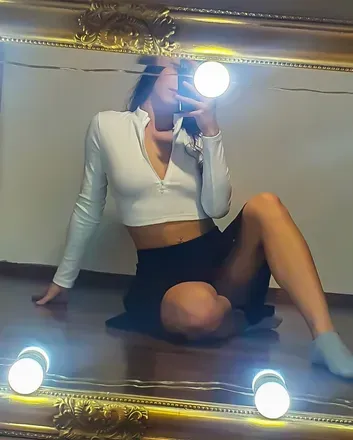 OnlyFans cuenta u197196134 header 2