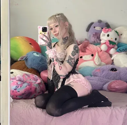 OnlyFans of cutiepiesade
