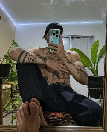 OnlyFans cuenta yannico header 2