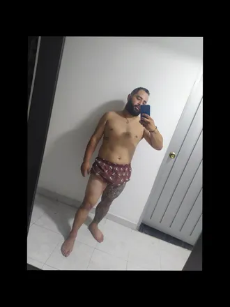 OnlyFans cuenta carcos106 header 2