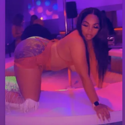 OnlyFans cuenta ranadawracks header 2