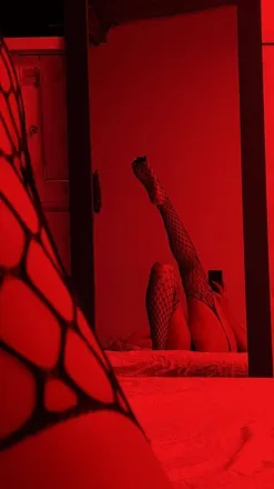 OnlyFans cuenta nymphomaniac_69 header 2
