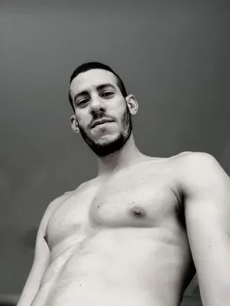 OnlyFans cuenta underhimsince88 avatar 1