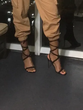 OnlyFans cuenta oliviasbigfeet header 2