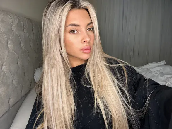 OnlyFans cuenta cherrygolds header 2