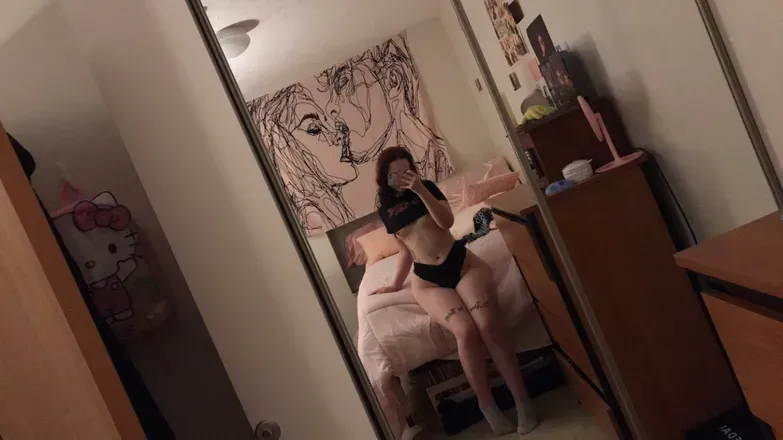 OnlyFans cuenta alliekatherinekat333 header 2
