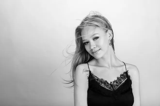 OnlyFans cuenta marymall header 2