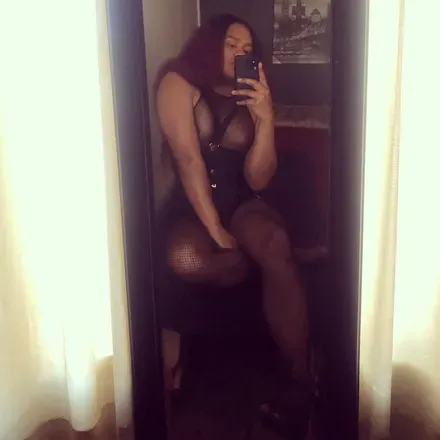 OnlyFans of kamilliebella
