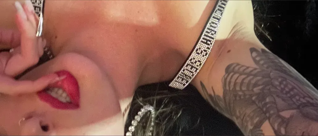 OnlyFans account  soyttabbs header 2