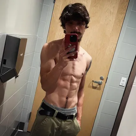 OnlyFans cuenta lonelyintrovert avatar 1