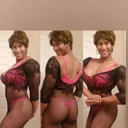OnlyFans cuenta foxywilma33 header 2