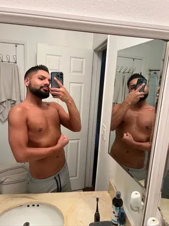 OnlyFans cuenta t0niboi avatar 1