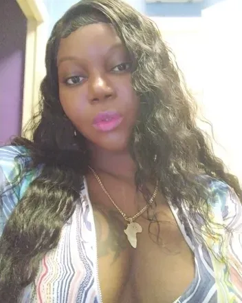 OnlyFans cuenta hollyhoodxxx avatar 1