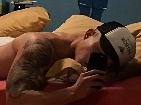 OnlyFans cuenta liukink header 2