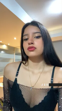 OnlyFans cuenta julia6989 previous_avatars_1 3