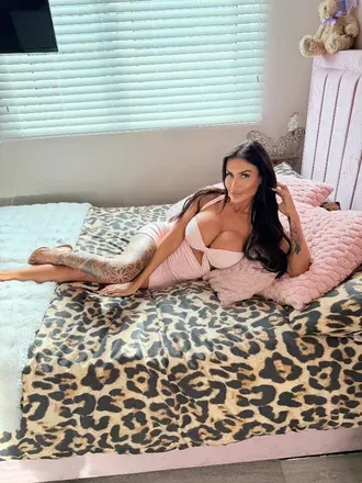 OnlyFans cuenta princessjas4ux header 2