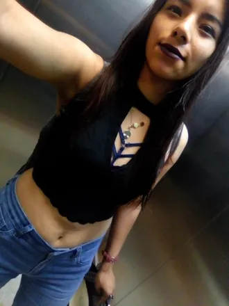 OnlyFans cuenta zurisa2612 header 2