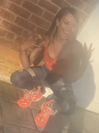 OnlyFans account  xxmyaofxx header 2