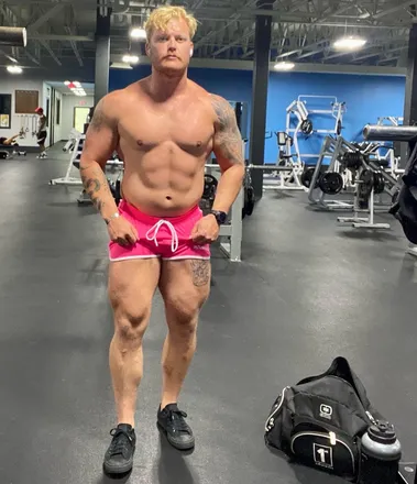 OnlyFans cuenta big_h1836 header 2