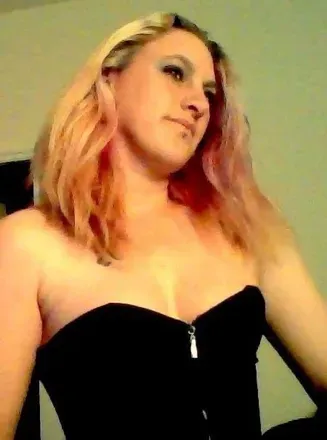 OnlyFans cuenta witchypolelarina avatar 1