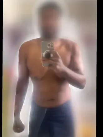 OnlyFans cuenta tall.mocha.handsome avatar 1