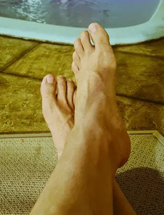 OnlyFans cuenta chesterin header 2