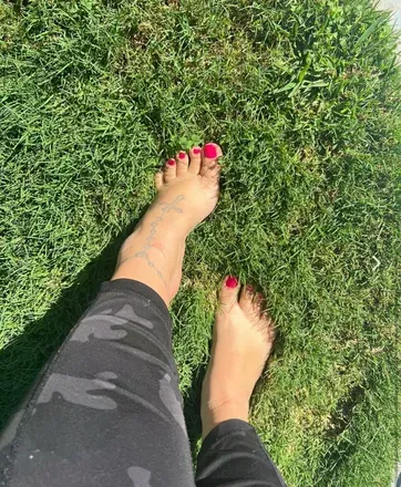 OnlyFans cuenta summerscutefeet avatar 1