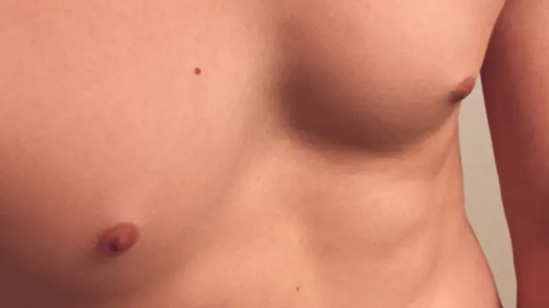 OnlyFans cuenta leoyorkxx header 2