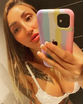 OnlyFans cuenta mabyy avatar 1