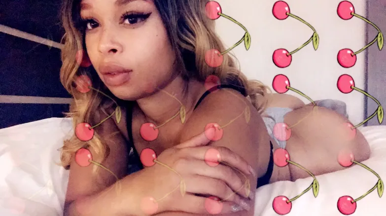 OnlyFans cuenta cherrygodoll header 2