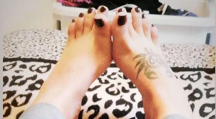 OnlyFans cuenta angievava header 2