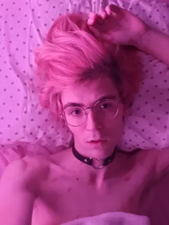 OnlyFans account  willowsaway avatar 1