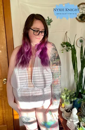 OnlyFans cuenta naughtynyxie avatar 1