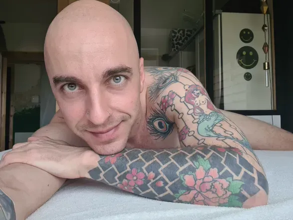 OnlyFans account  lightnightfun avatar 1