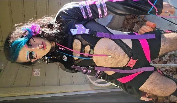 OnlyFans account  helldrake header 2